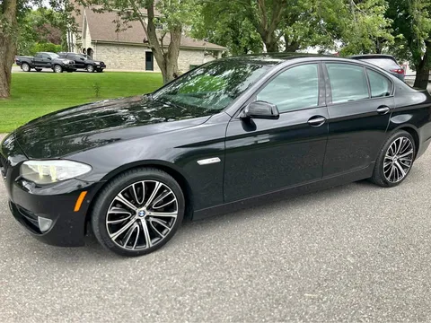 2011 BMW 550i