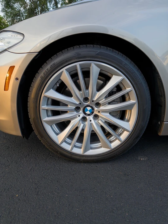 2011 BMW F10 550i & M550d Sedan - Image 22 of 31