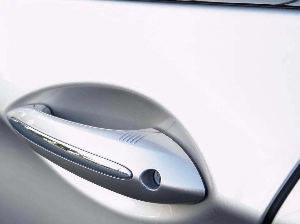 2011 BMW F10 550i & M550d Sedan - Image 17 of 31