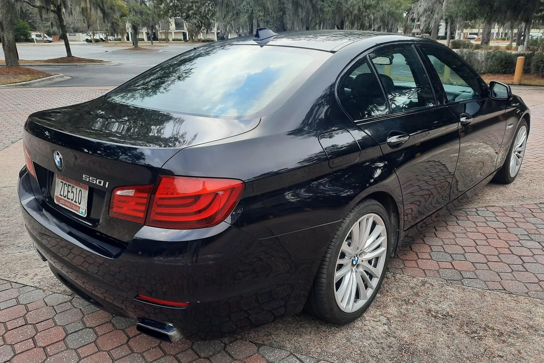 2011 BMW F10 550i & M550d Sedan - Image 4 of 31
