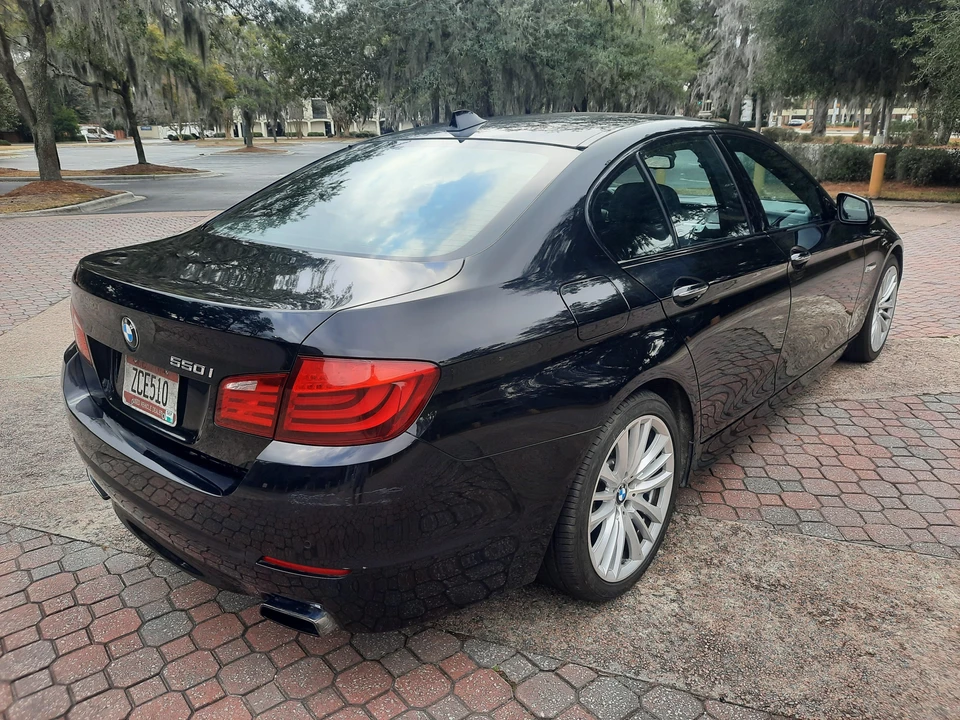 2011 BMW F10 550i & M550d Sedan - Image 17 of 31