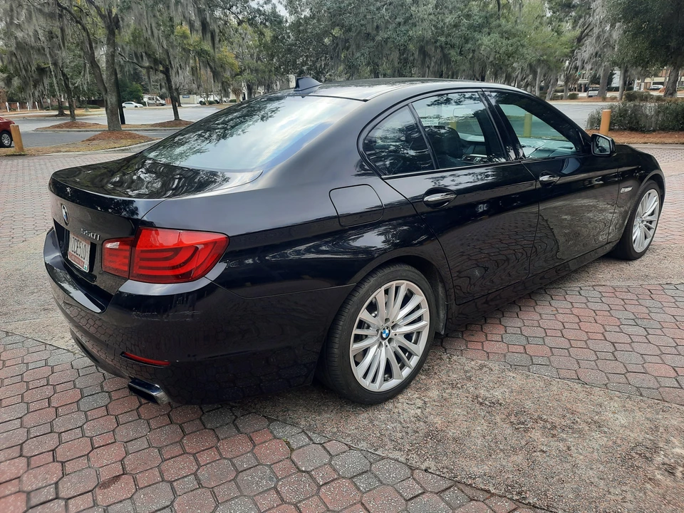 2011 BMW F10 550i & M550d Sedan - Image 18 of 31