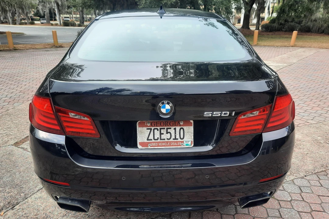 2011 BMW F10 550i & M550d Sedan - Image 5 of 31