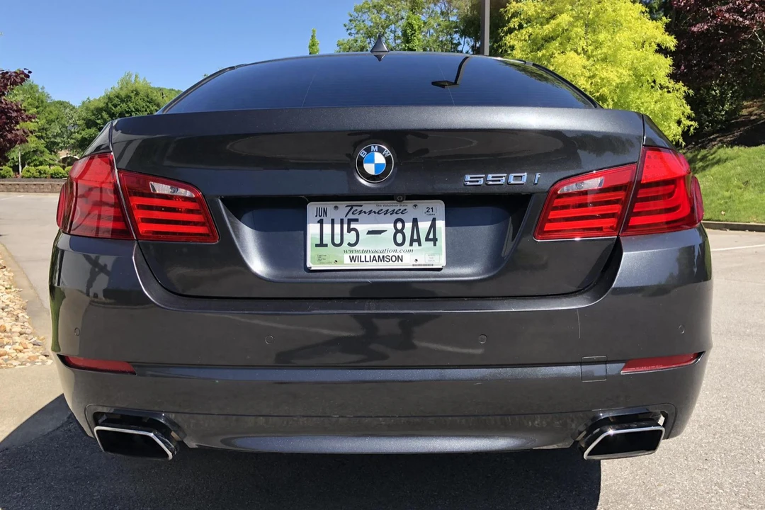 2011 BMW F10 550i & M550d Sedan - Image 5 of 9