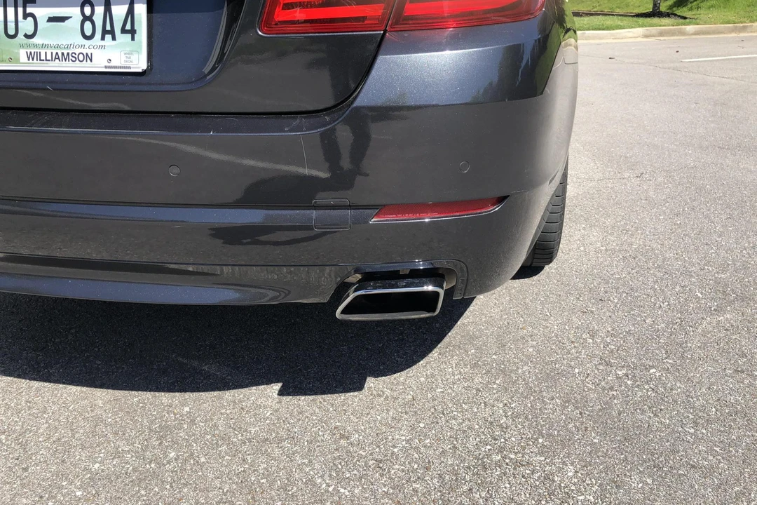 2011 BMW F10 550i & M550d Sedan - Image 9 of 9