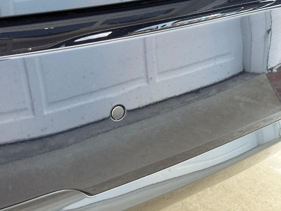 2011 BMW F10 550i & M550d Sedan - Image 14 of 31