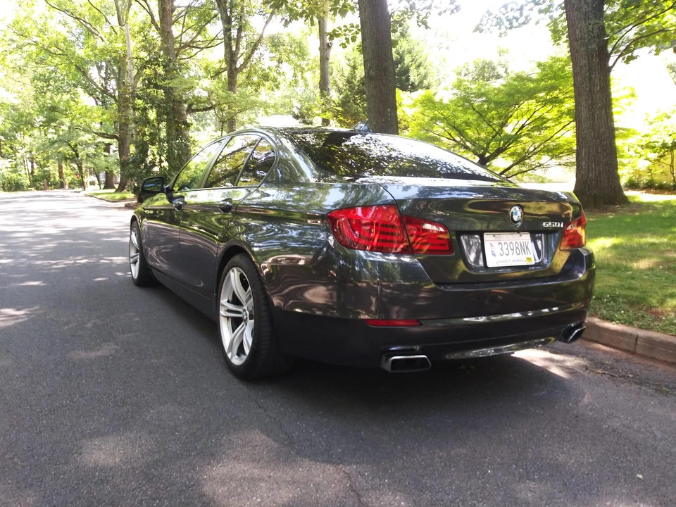 2011 BMW F10 550i & M550d Sedan - Image 13 of 20
