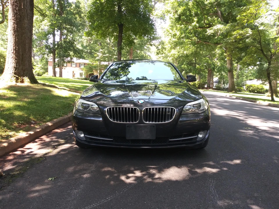 2011 BMW F10 550i & M550d Sedan - Image 7 of 20
