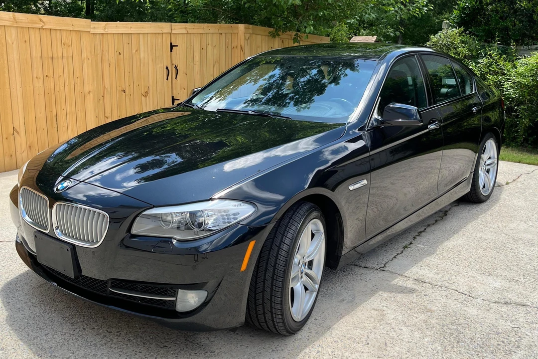 2011 BMW F10 550i & M550d Sedan - Image 8 of 31