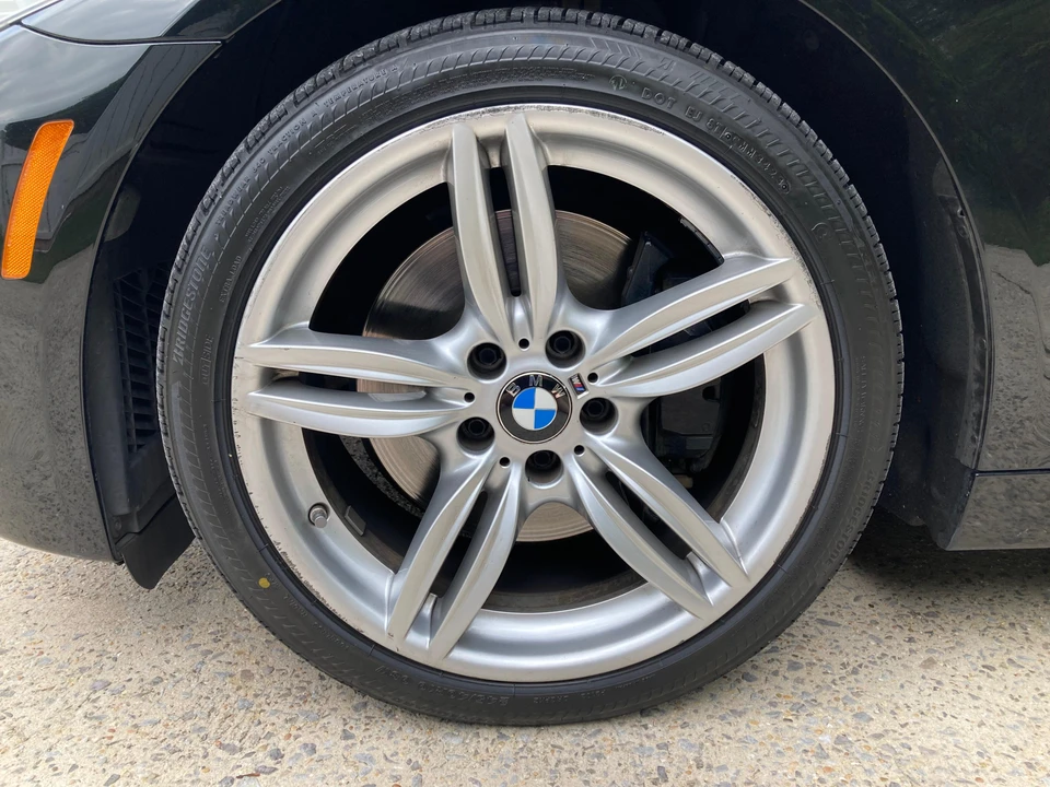 2011 BMW F10 550i & M550d Sedan - Image 25 of 31