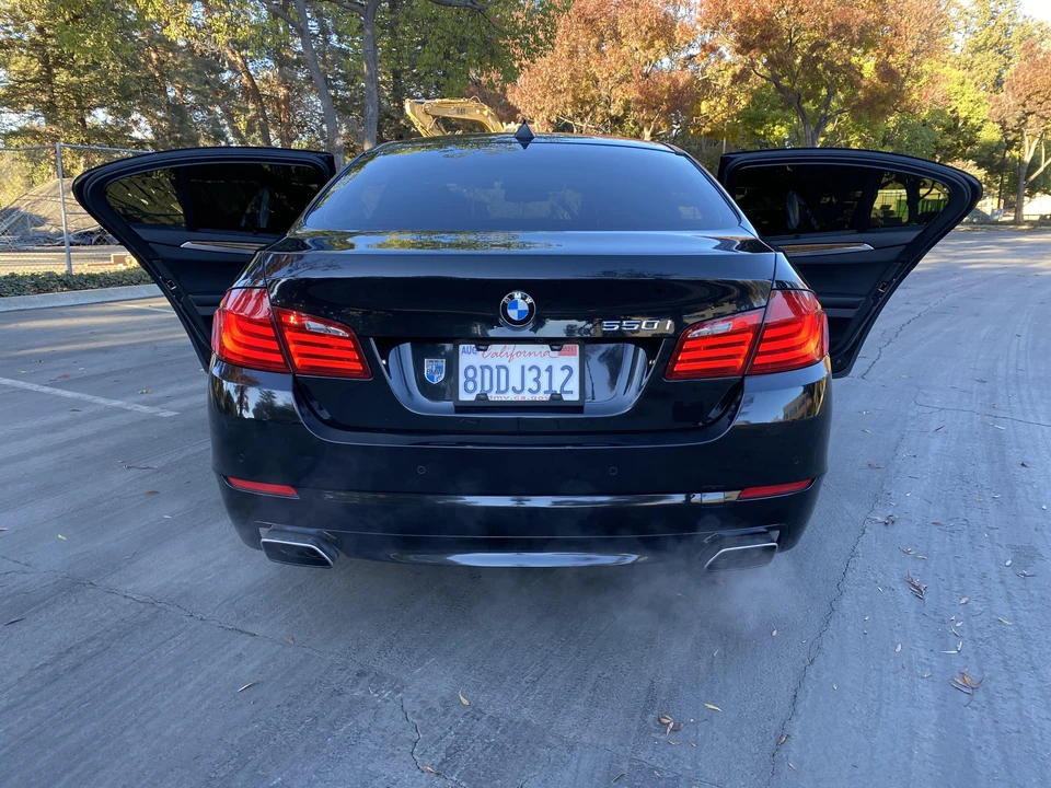 2011 BMW F10 550i & M550d Sedan - Image 15 of 31