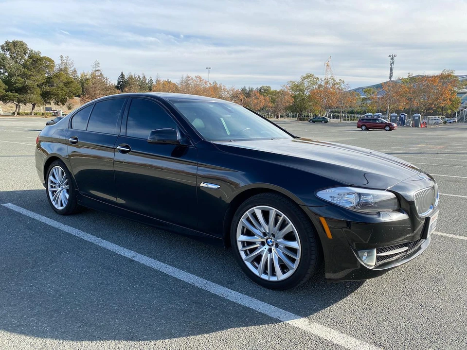 2011 BMW F10 550i & M550d Sedan - Image 19 of 31