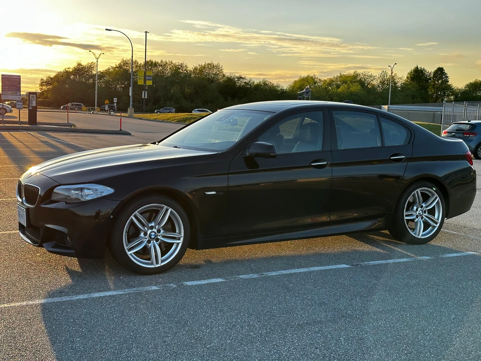 2011 BMW F10 550i & M550d Sedan - Image 13 of 31