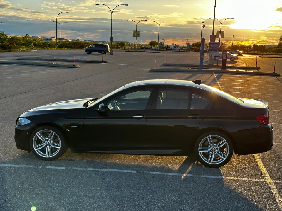 2011 BMW F10 550i & M550d Sedan - Image 15 of 31