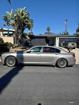 2011 BMW 7 Series 740Li Sedan 4D