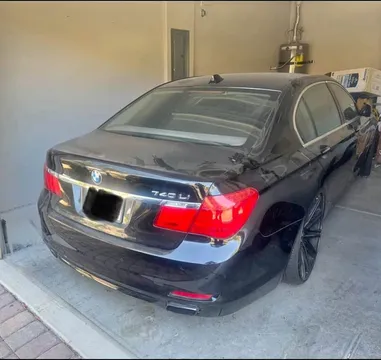 2011 BMW 7 Series 740Li Sedan 4D