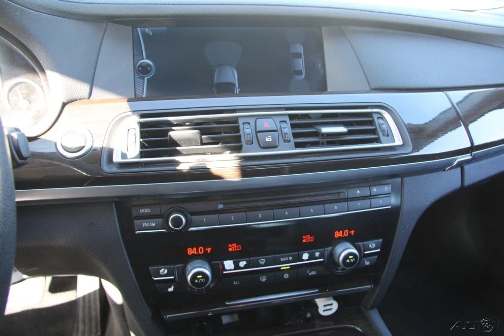 2011 BMW F01/F02 7 Series - Image 17 of 21