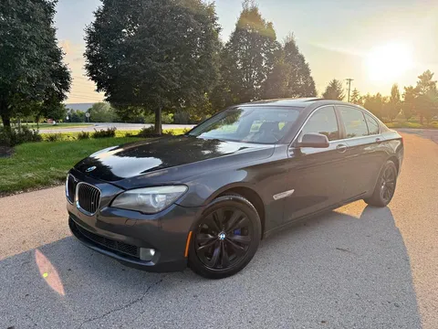 2011 BMW 740i xDrive Sedan 4D