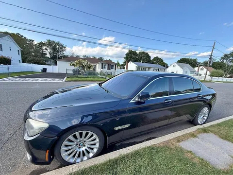 2011 BMW 7 Series 750Li xDrive
