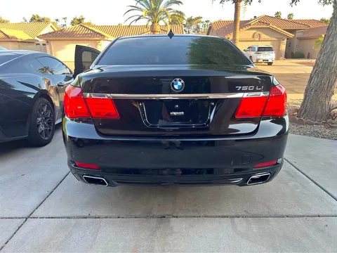 2011 BMW 7 Series 750Li Sedan 4D