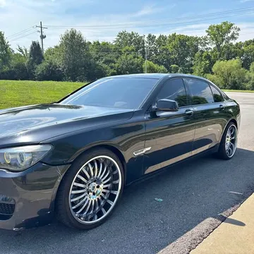 2011 BMW 7 Series 750Li Sedan 4D