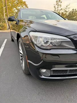 2011 BMW 7 Series 750Li Sedan 4D