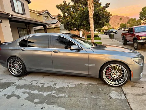 2011 BMW 7 Series 750Li Sedan 4D