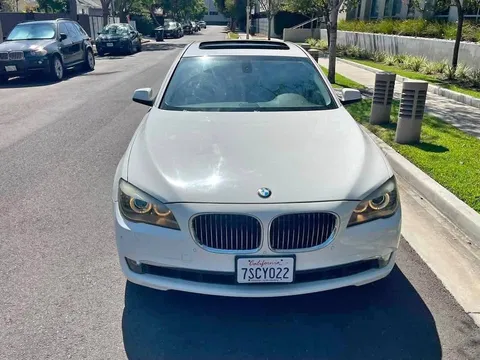 2011 BMW 7 Series 750Li Sedan 4D