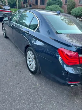 2011 BMW 7 Series 750Li Sedan 4D