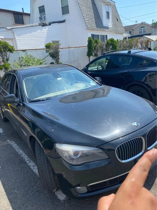 2011 BMW 7 Series - Image 2 of 5