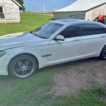2011 BMW 750Li xDrive Sedan