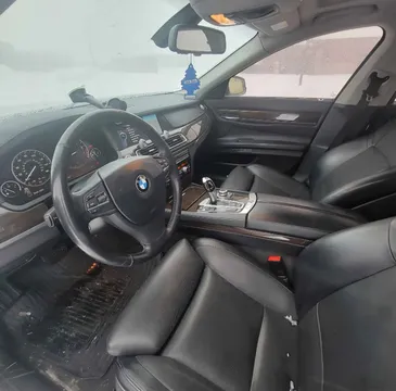 2011 BMW 7 Series 750Li xDrive Sedan 4D