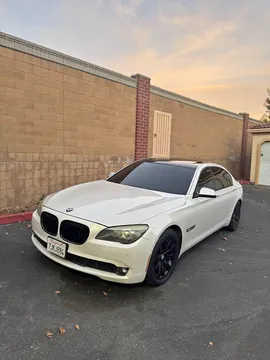 2011 BMW 750Li xDrive Sedan