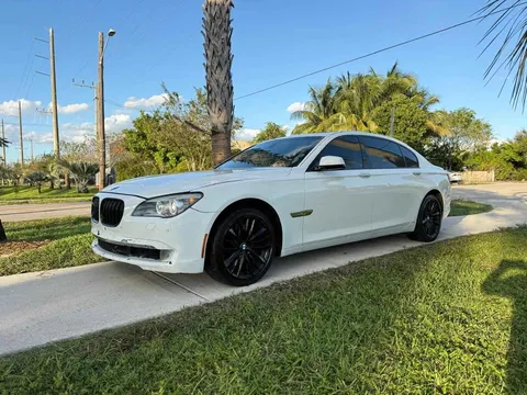 2011 BMW 7 Series 750i Sedan 4D