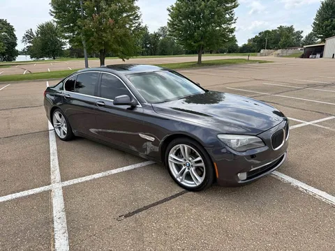 2011 BMW 7 Series 750i xDrive Sedan 4D