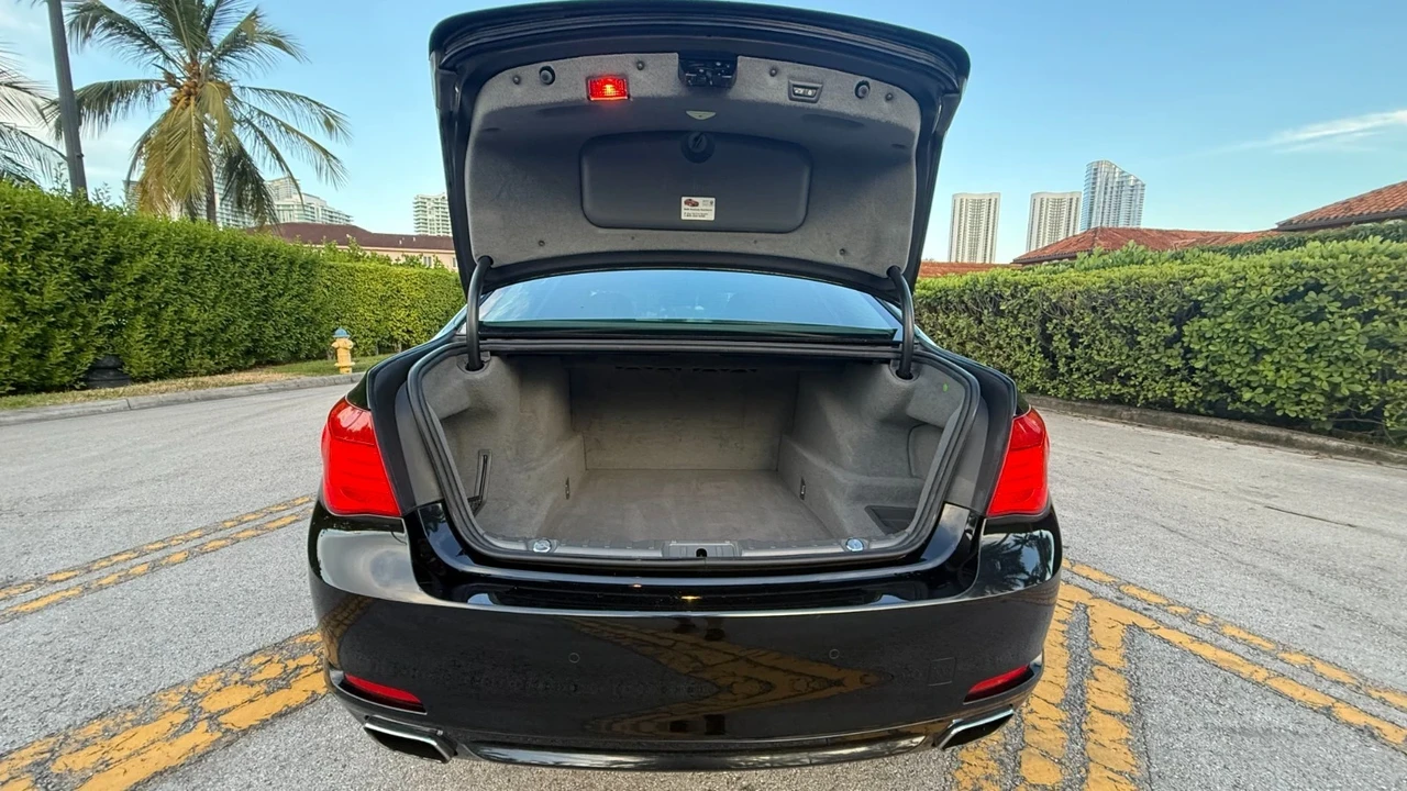 2011 BMW F01/F02 7 Series - Image 7 of 20