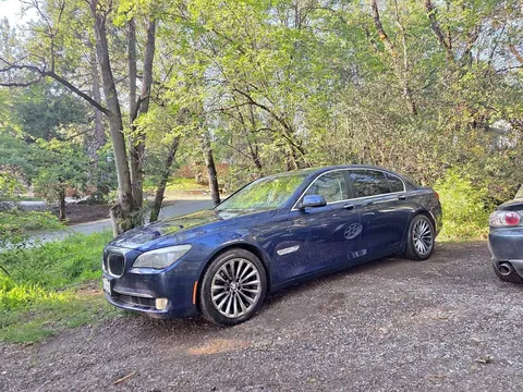 2011 BMW 7 Series 740Li