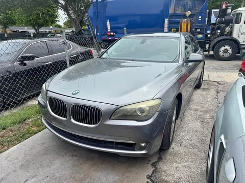 2011 BMW 7 Series 740i Sedan