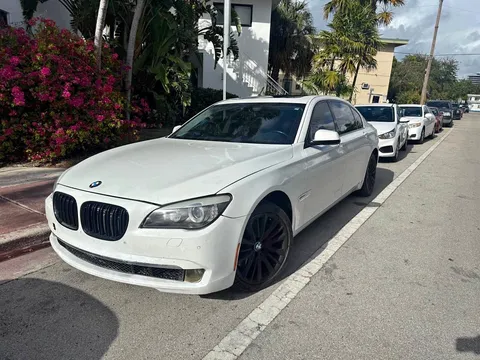 2011 BMW 750Li Sedan