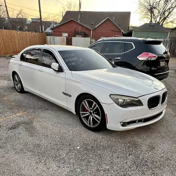 2011 BMW 750Li Sedan
