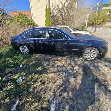 2011 BMW 750Li xDrive