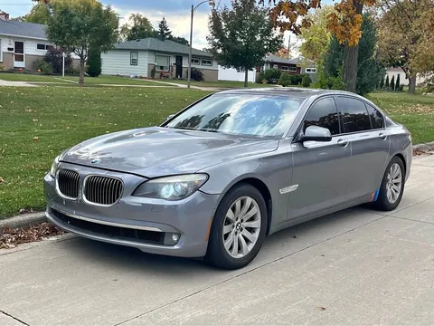 2011 BMW 750i xDrive