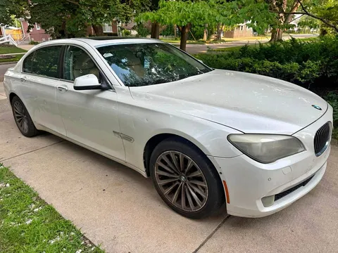 2011 BMW 7 Series 750Li