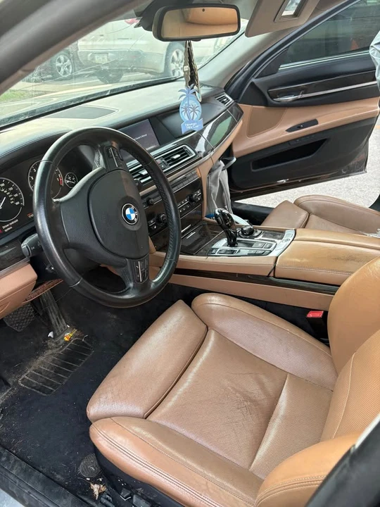 2011 BMW Alpina B7 - Image 6 of 7
