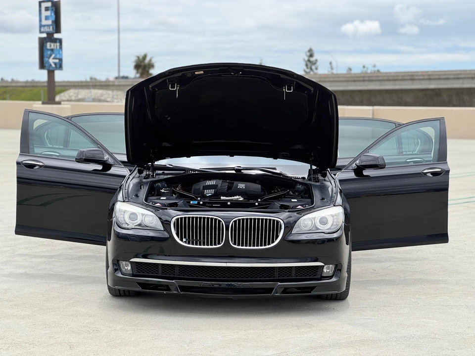 2011 BMW F01/F02 7 Series - Image 30 of 31