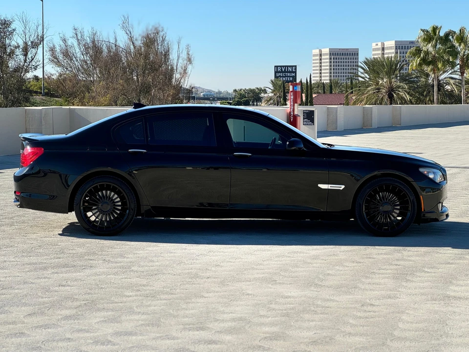 2011 BMW F01/F02 7 Series - Image 23 of 31