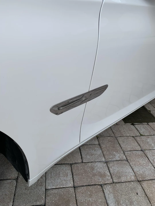 2011 BMW F01/F02 7 Series - Image 18 of 31