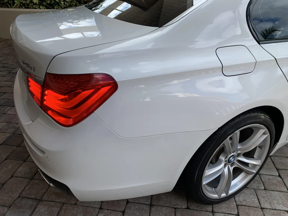 2011 BMW F01/F02 7 Series - Image 27 of 31