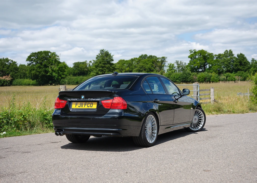 2011 BMW Alpina B3 - Image 7 of 31