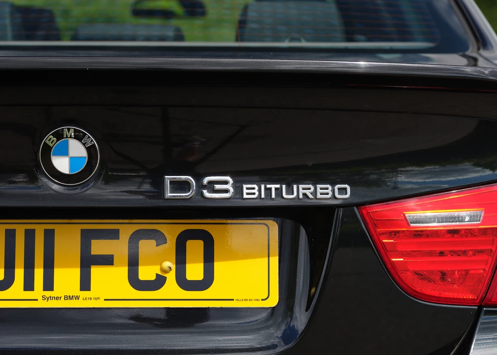 2011 BMW Alpina B3 - Image 30 of 31